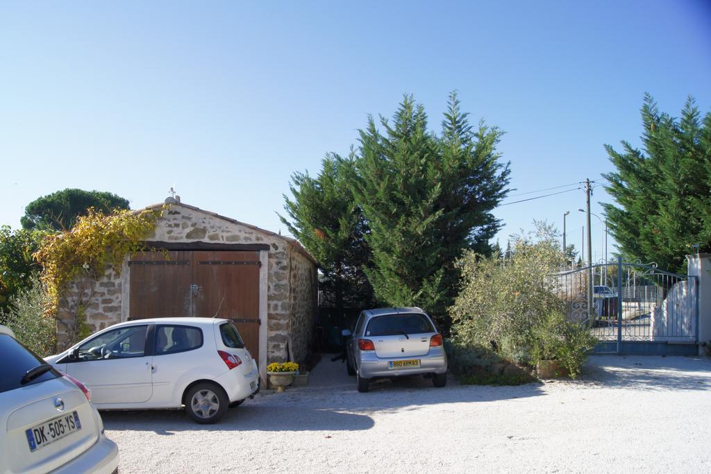 La Bastide De L'Olivier Bed and Breakfast Le Muy Buitenkant foto
